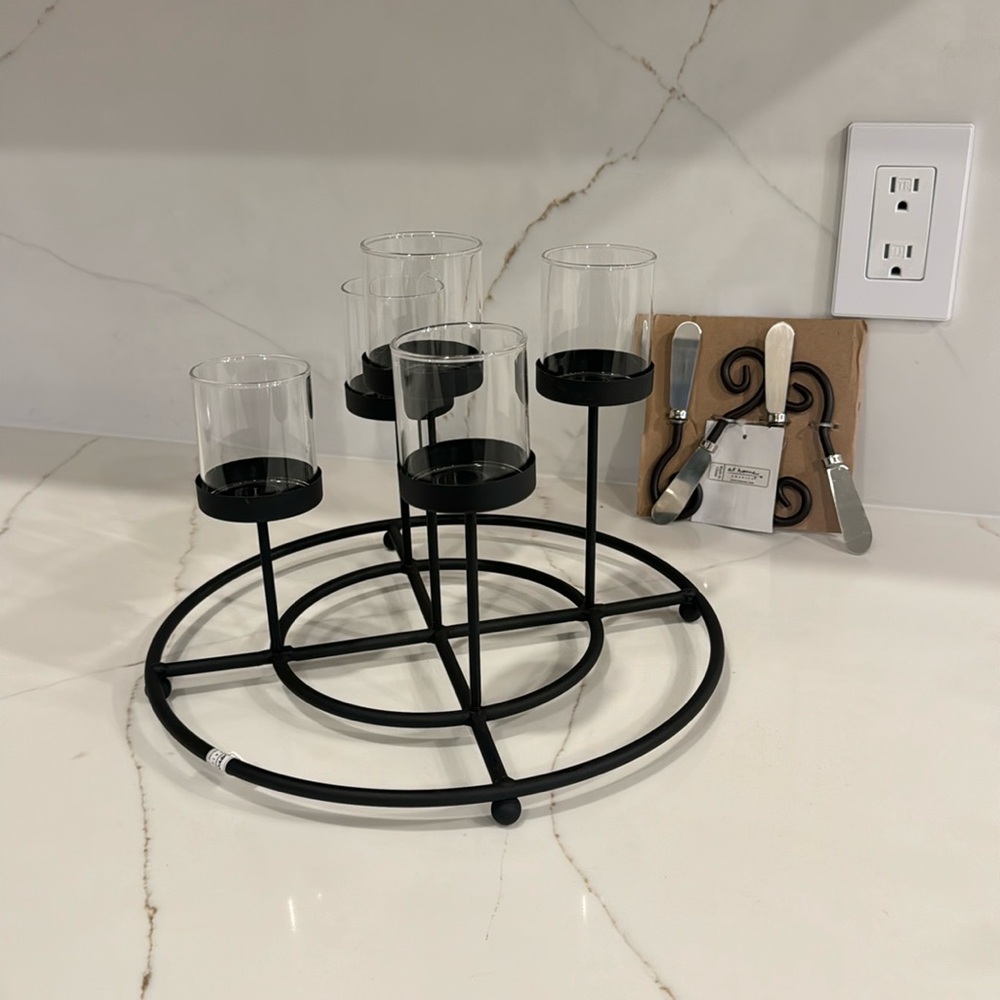 Candle holder
